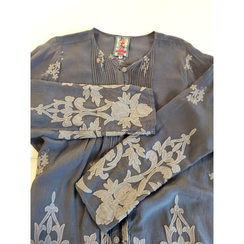 Johnny Was Tunic Top M Heavily Embroidered Button Up Pleated Fairy Inspired Chic - Picture 2 of 7